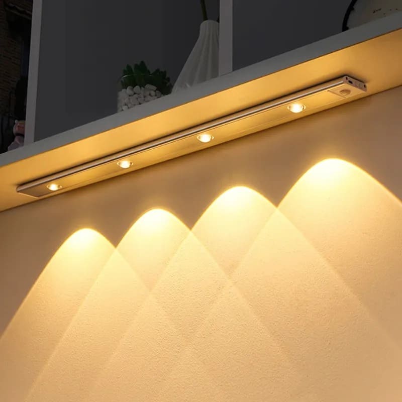 Luminária de LED Magnética com Sensor de Movimento